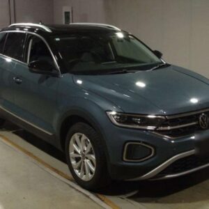 2023 Volkswagen T-Roc green diesel used car Japan export