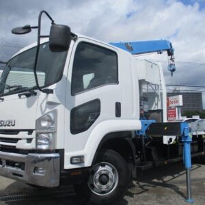 2016 Isuzu Forward white diesel used car Japan export