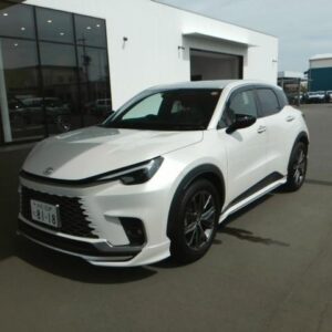 2024 Lexus Lbx pearl hybrid used car Japan export