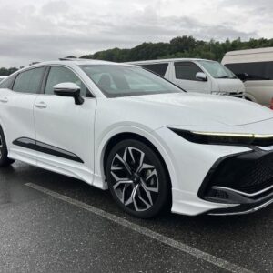 2022 Toyota Crown Crossover pearl gasoline used car Japan export