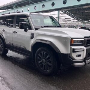 2025 Toyota Land Cruiser 250 pearl diesel used car Japan export