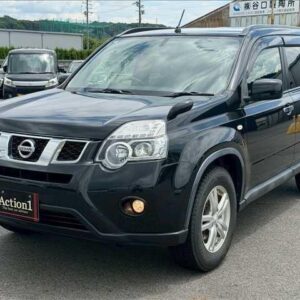 2013 Nissan X-Trail black gasoline used car Japan export