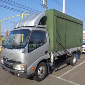 2013 Hino Dutro silver diesel used car Japan export