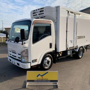 2011 Isuzu Elf Truck white diesel used car Japan export