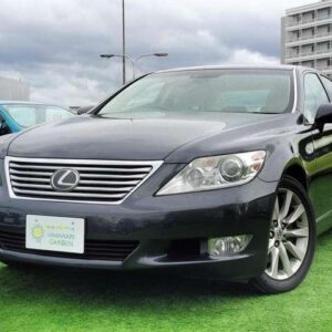 2011 Lexus Ls gunmetal gasoline used car Japan export