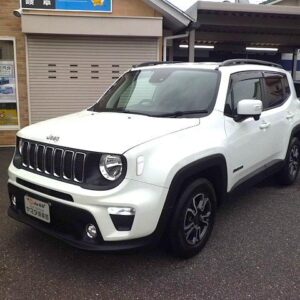 2019 Chrysler Jeep Jeep Renegade white gasoline used car Japan export