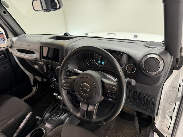 Ref:AUX-24768179 CHRYSLER JEEP JEEP WRANGLER UNLIMITED 2014 4 Ref:AUX-24768179 CHRYSLER JEEP JEEP WRANGLER UNLIMITED 2014 - Image 4