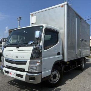 2018 Mitsubishi Fuso Canter white diesel used car Japan export