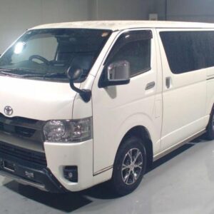 2022 Toyota Hiace Van pearl diesel used car Japan export
