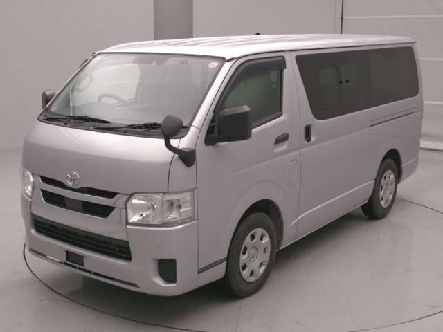 Ref:AUX-24773359 TOYOTA HIACE VAN 2023 1 2023 Toyota Hiace Van silver diesel used car Japan export