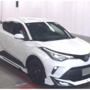 2020 Toyota C-Hr pearl gasoline used car Japan export