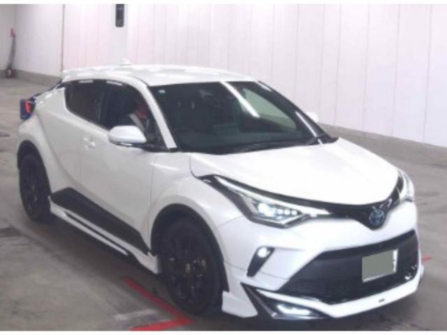 Ref:AUX-24782101 TOYOTA C-HR 2020 1 2020 Toyota C-Hr pearl gasoline used car Japan export