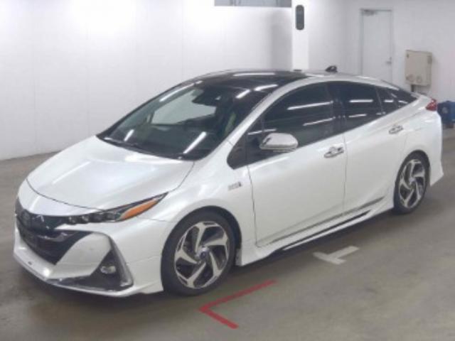 Ref:AUX-24782237 TOYOTA PRIUS PHV 2017 4 Ref:AUX-24782237 TOYOTA PRIUS PHV 2017 - Image 4