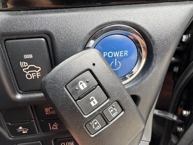 Ref:AUX-24782498 TOYOTA ESQUIRE 2017 17 Ref:AUX-24782498 TOYOTA ESQUIRE 2017 - Image 17