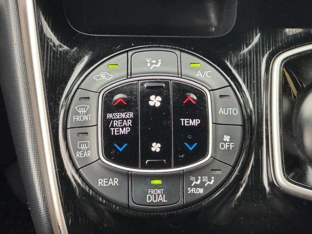 Ref:AUX-24782498 TOYOTA ESQUIRE 2017 20 Ref:AUX-24782498 TOYOTA ESQUIRE 2017 - Image 20
