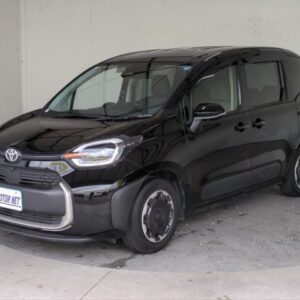 2024 Toyota Sienta black gasoline used car Japan export