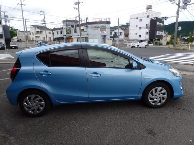 Ref:AUX-24788319 TOYOTA AQUA 2015 6 Ref:AUX-24788319 TOYOTA AQUA 2015 - Image 6