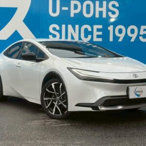 2024 Toyota Prius pearl gasoline used car Japan export