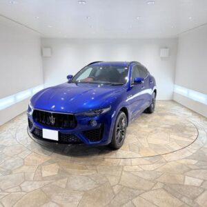 2018 Maserati Levante blue gasoline used car Japan export