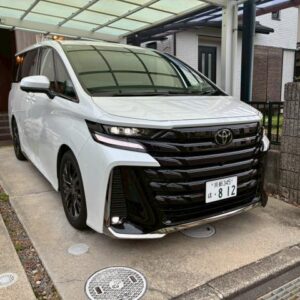 2025 Toyota Vellfire pearl gasoline used car Japan export