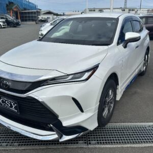 2021 Toyota Harrier pearl gasoline used car Japan export