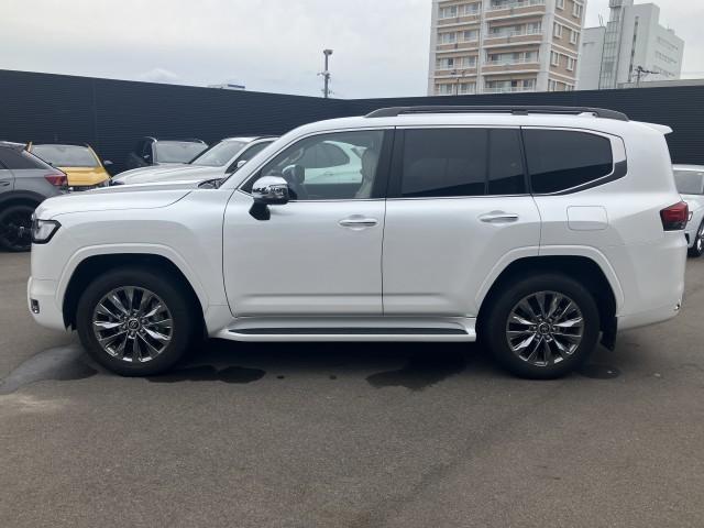 Ref:AUX-24792954 TOYOTA LAND CRUISER 2023 11 Ref:AUX-24792954 TOYOTA LAND CRUISER 2023 - Image 11