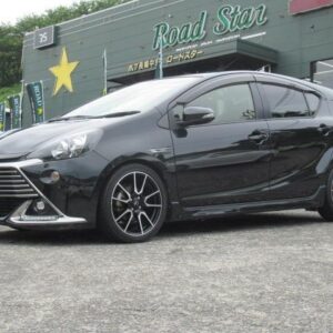 2015 Toyota Aqua black gasoline used car Japan export