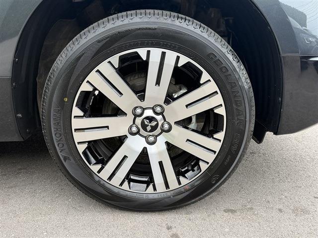 Ref:AUX-24793324 MITSUBISHI DELICA D:5 2025 15 Ref:AUX-24793324 MITSUBISHI DELICA D:5 2025 - Image 15