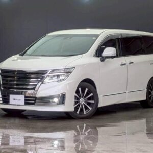 2019 Nissan Elgrand pearl gasoline used car Japan export