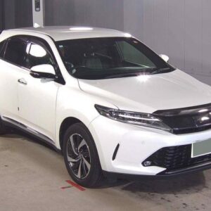 2020 Toyota Harrier pearl gasoline used car Japan export