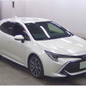 2018 Toyota Corollasport pearl gasoline used car Japan export