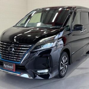 2020 Nissan Serena black hybrid used car Japan export