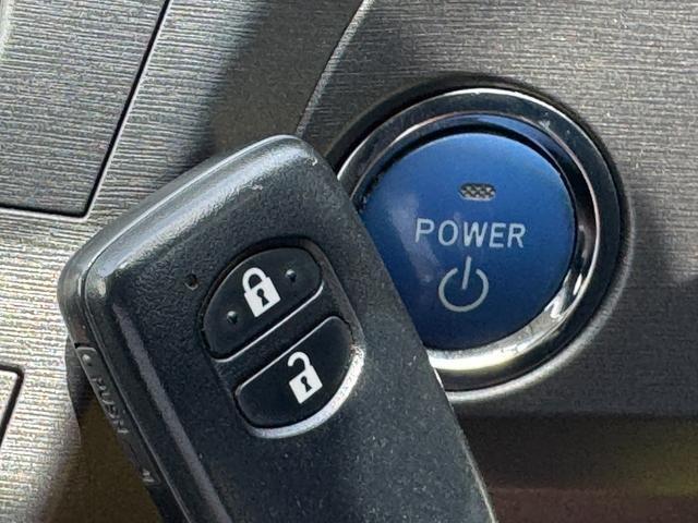 Ref:AUX-24802593 TOYOTA PRIUS 2014 15 Ref:AUX-24802593 TOYOTA PRIUS 2014 - Image 15
