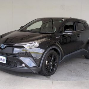 2019 Toyota C-Hr black hybrid used car Japan export