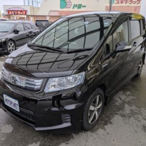 2013 Honda Freed Spike Hybrid black hybrid used car Japan export
