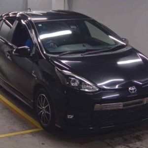 2019 Toyota Aqua black gasoline used car Japan export