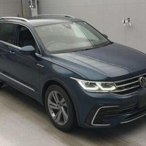 2022 Volkswagen Tiguan green gasoline used car Japan export