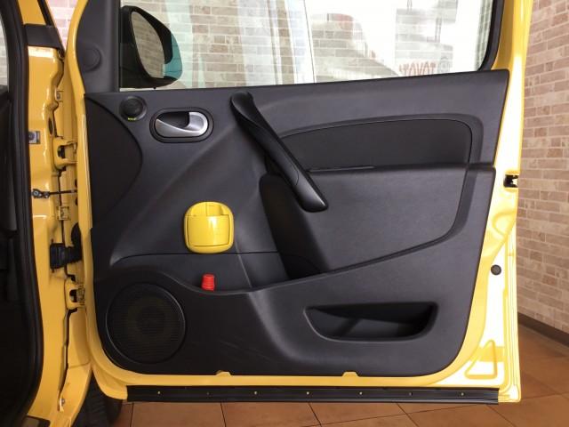 Ref:AUX-24808984 RENAULT KANGOO 2021 20 Ref:AUX-24808984 RENAULT KANGOO 2021 - Image 20