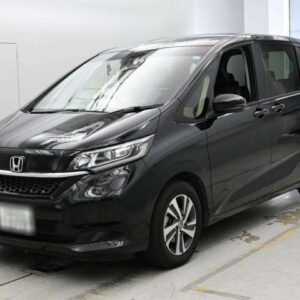 2022 Honda Freed black gasoline used car Japan export
