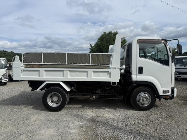 Ref:AUX-24809022 ISUZU FORWARD 2015 2 Ref:AUX-24809022 ISUZU FORWARD 2015 - Image 2
