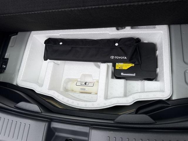 Ref:AUX-24813666 TOYOTA AQUA 2022 12 Ref:AUX-24813666 TOYOTA AQUA 2022 - Image 12