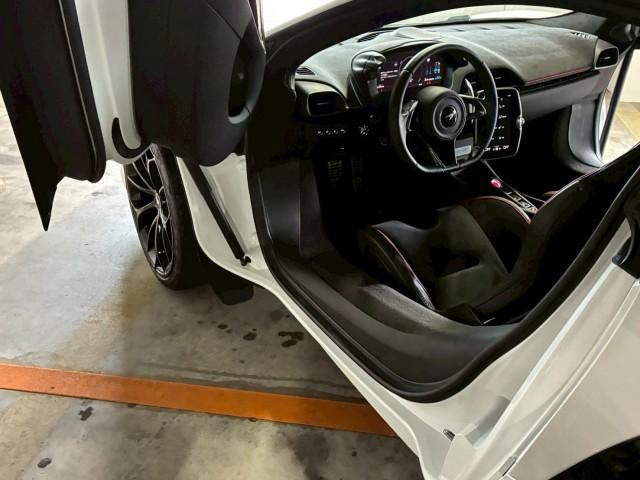 Ref:AUX-24813734 MCLAREN ARTURA 2023 12 Ref:AUX-24813734 MCLAREN ARTURA 2023 - Image 12