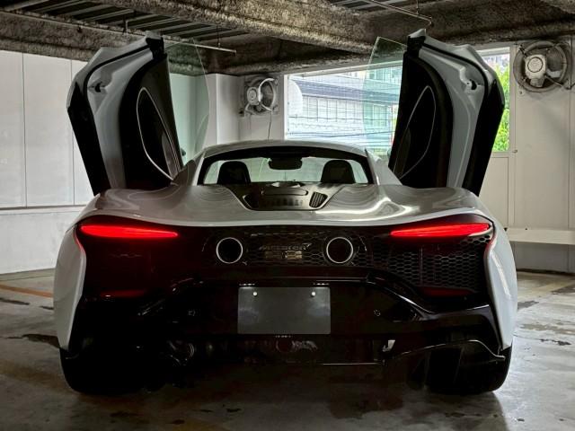 Ref:AUX-24813734 MCLAREN ARTURA 2023 17 Ref:AUX-24813734 MCLAREN ARTURA 2023 - Image 17
