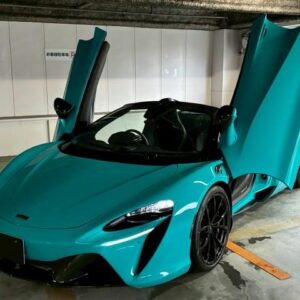 2024 Mclaren Artura Spider blue hybrid used car Japan export
