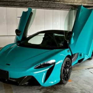 2024 Mclaren Artura Spider blue hybrid used car Japan export