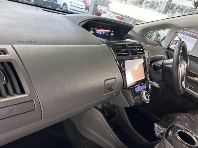 Ref:AUX-24822853 TOYOTA PRIUS ALPHA 2014 10 Ref:AUX-24822853 TOYOTA PRIUS ALPHA 2014 - Image 10