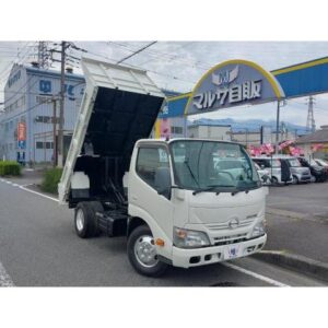 2013 Hino Dutro white diesel used car Japan export