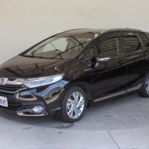 2016 Honda Shuttle black hybrid used car Japan export