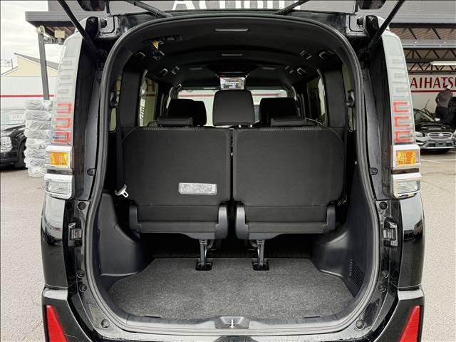 Ref:AUX-24825605 TOYOTA VOXY 2019 12 Ref:AUX-24825605 TOYOTA VOXY 2019 - Image 12