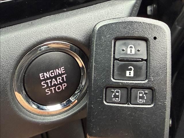 Ref:AUX-24825605 TOYOTA VOXY 2019 17 Ref:AUX-24825605 TOYOTA VOXY 2019 - Image 17